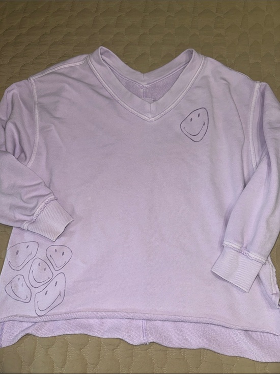 aerie Tops - Aerie Lavender Smiley Face V neck Crewneck Sweatshirt Small